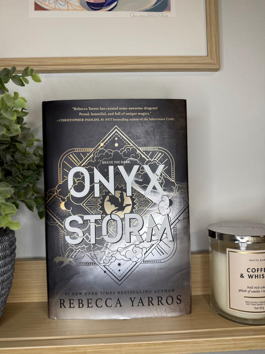 Onyx Storm by Rebecca Yarros (The Empyrean #3)